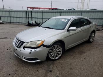  Salvage Chrysler 200