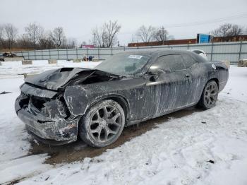  Salvage Dodge Challenger