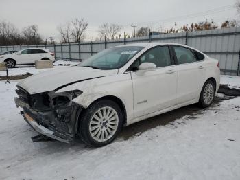  Salvage Ford Fusion