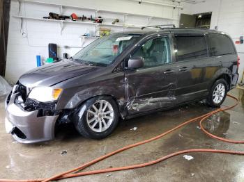  Salvage Dodge Caravan