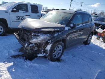  Salvage Volkswagen Tiguan