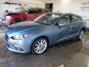  Salvage Mazda 3