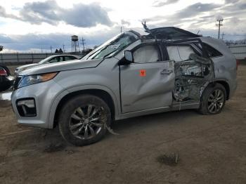  Salvage Kia Sorento