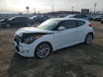  Salvage Hyundai VELOSTER