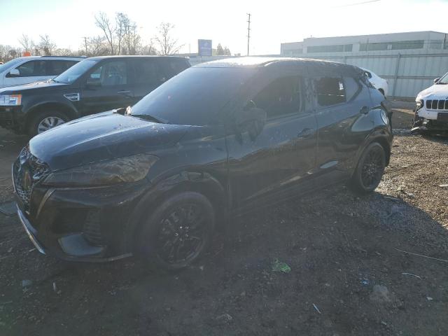  Salvage Nissan Kicks