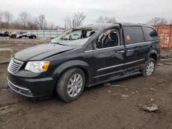  Salvage Chrysler Minivan