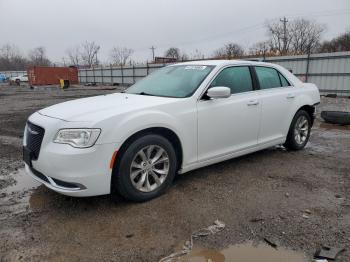  Salvage Chrysler 300