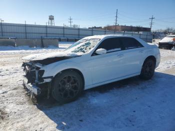  Salvage Chrysler 300