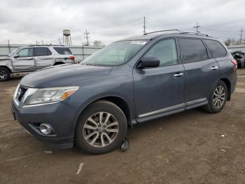  Salvage Nissan Pathfinder