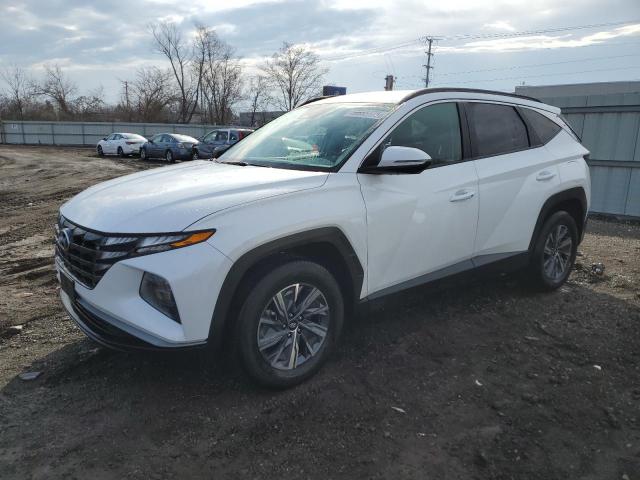  Salvage Hyundai TUCSON