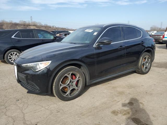  Salvage Alfa Romeo Stelvio