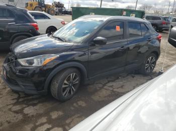  Salvage Nissan Kicks