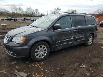  Salvage Chrysler Minivan