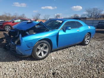  Salvage Dodge Challenger