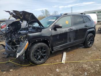  Salvage Jeep Cherokee