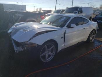  Salvage Ford Mustang