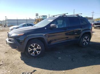  Salvage Jeep Cherokee