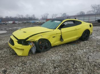  Salvage Ford Mustang