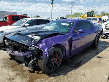  Salvage Dodge Challenger