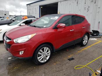  Salvage Hyundai TUCSON