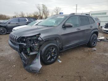  Salvage Jeep Cherokee