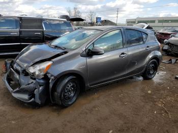  Salvage Toyota Prius
