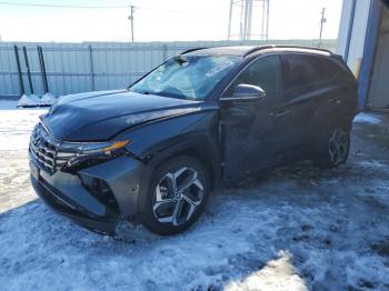  Salvage Hyundai TUCSON