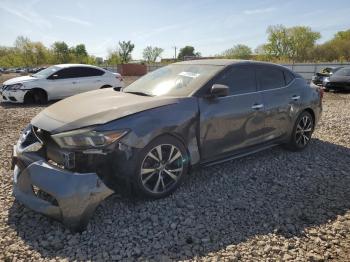  Salvage Nissan Maxima