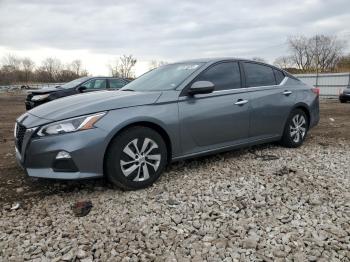  Salvage Nissan Altima