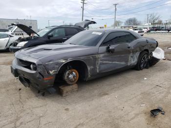  Salvage Dodge Challenger