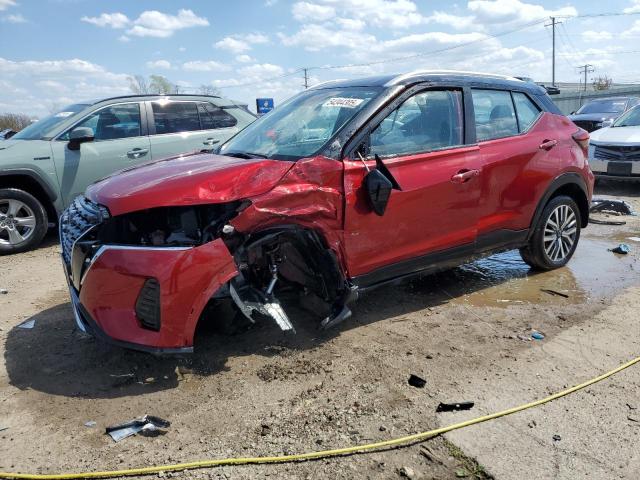  Salvage Nissan Kicks