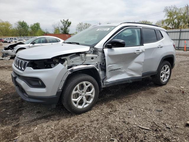  Salvage Jeep Compass