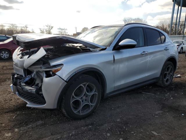  Salvage Alfa Romeo Stelvio