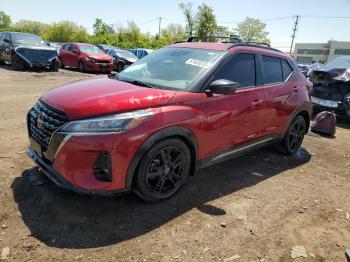 Salvage Nissan Kicks