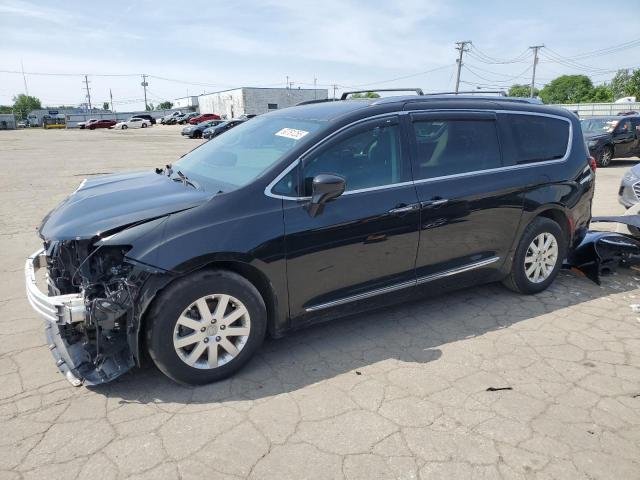  Salvage Chrysler Pacifica