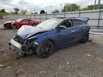  Salvage Nissan Maxima