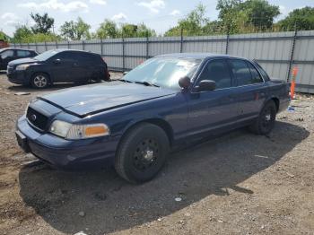  Salvage Ford Crown Vic
