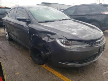  Salvage Chrysler 200