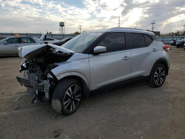  Salvage Nissan Kicks