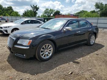  Salvage Chrysler 300