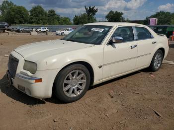  Salvage Chrysler 300