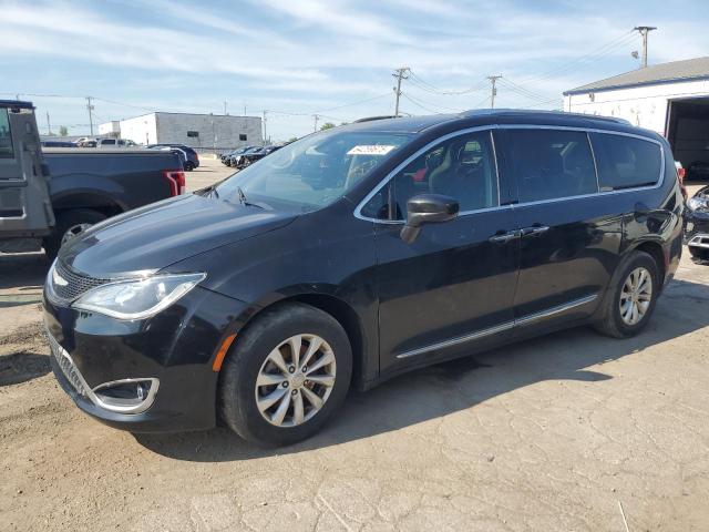  Salvage Chrysler Pacifica