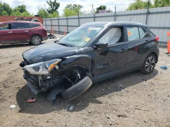  Salvage Nissan Kicks