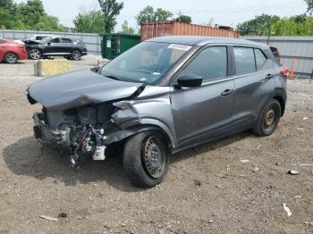  Salvage Nissan Kicks