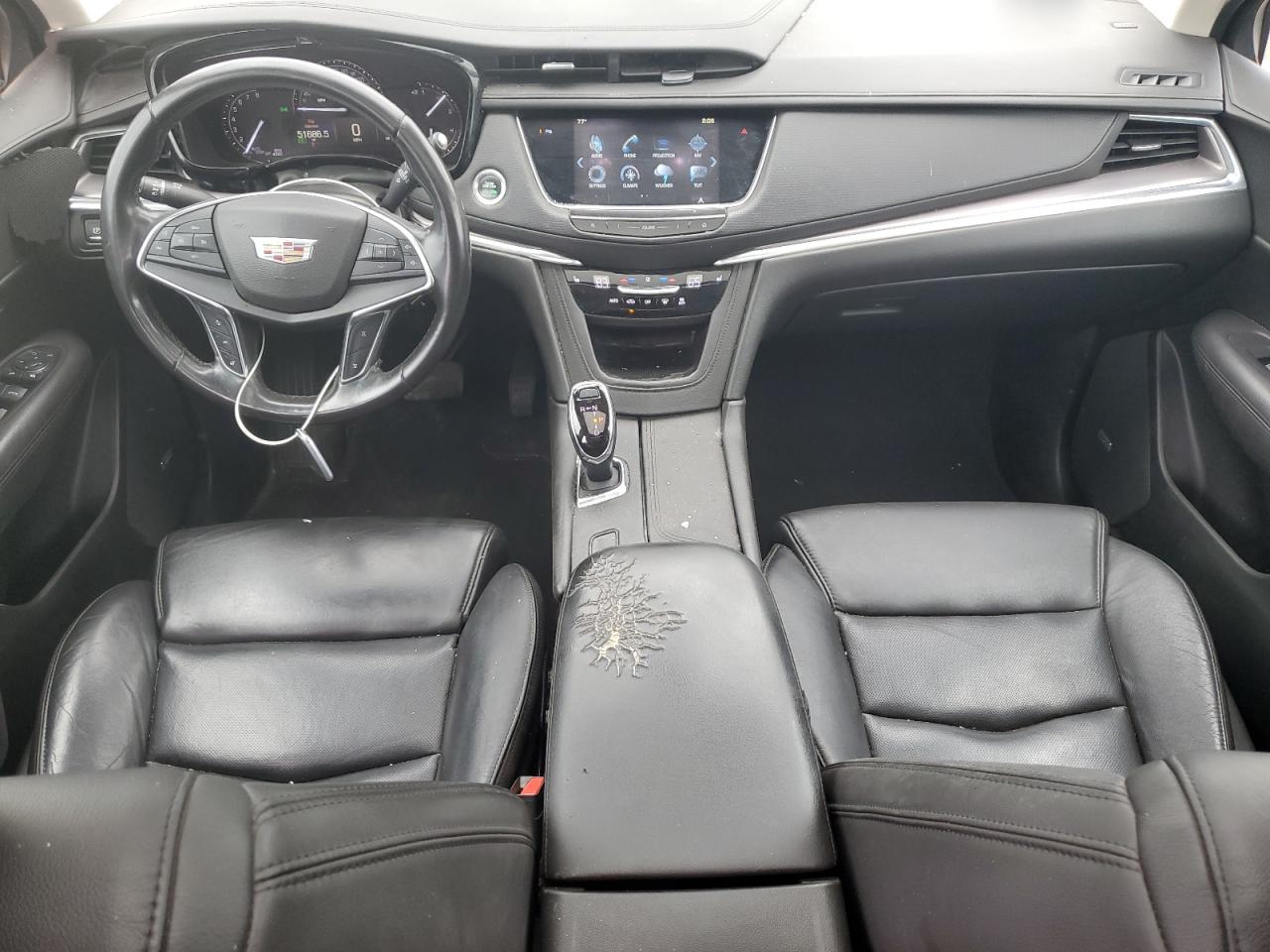 Cadillac XT5 Luxury Image 5