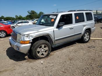  Salvage Jeep Commander
