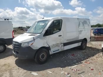  Salvage Mercedes-Benz Sprinter