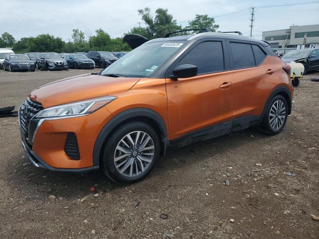  Salvage Nissan Kicks