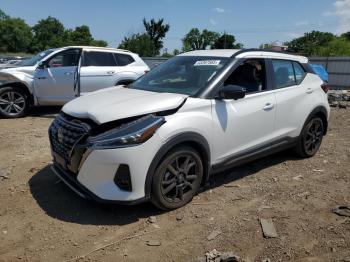  Salvage Nissan Kicks