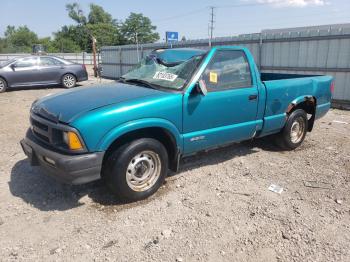  Salvage Chevrolet S-10